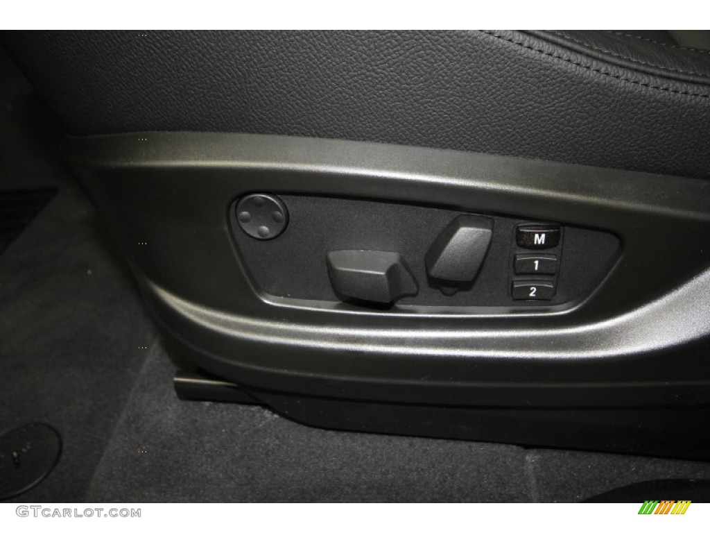 2012 X5 xDrive50i - Carbon Black Metallic / Black photo #15