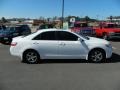 Super White - Camry LE Photo No. 6