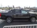 Black Raven - Escalade EXT Luxury AWD Photo No. 4