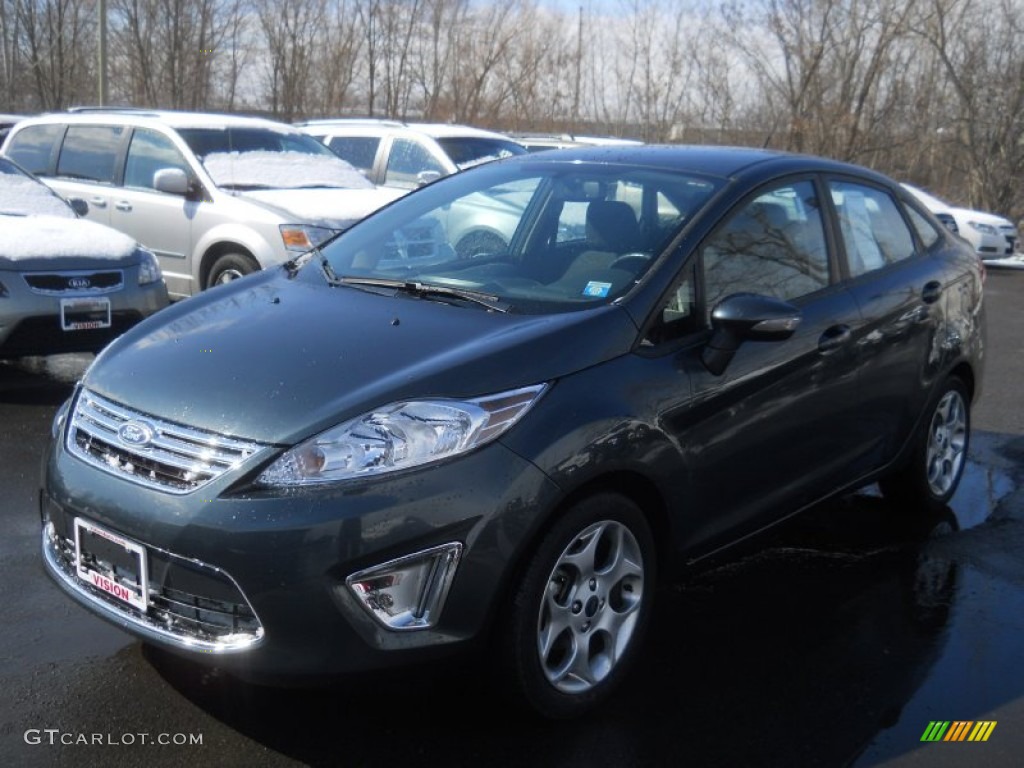 2011 Fiesta SEL Sedan - Monterey Grey Metallic / Charcoal Black/Blue Cloth photo #1