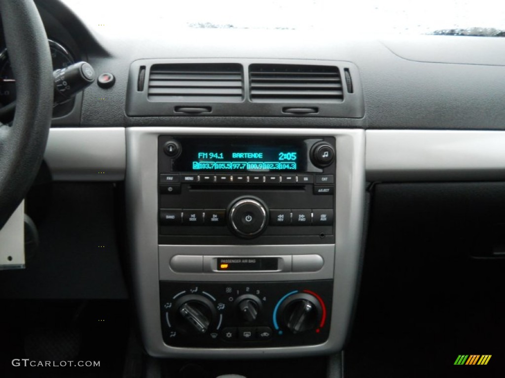 2010 Cobalt LT Sedan - Victory Red / Gray photo #5