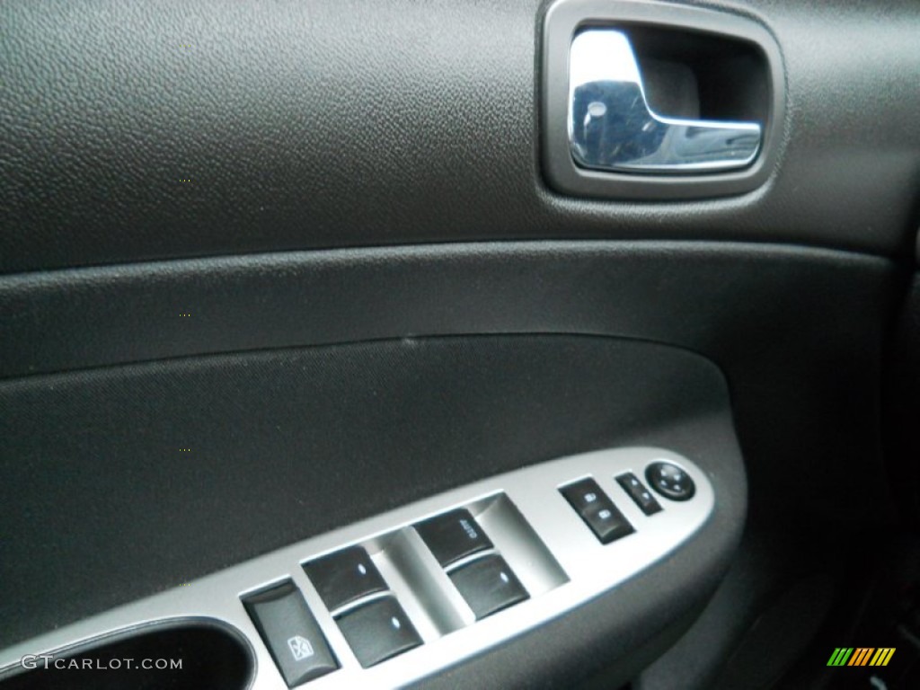 2010 Cobalt LT Sedan - Victory Red / Gray photo #7