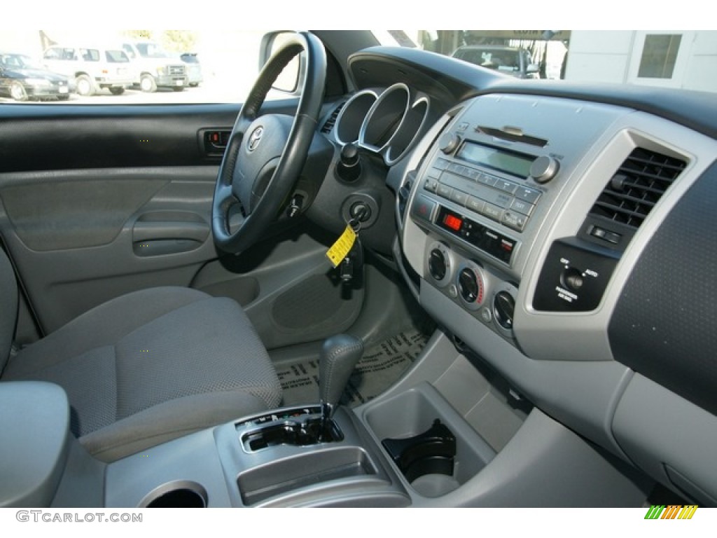2009 Tacoma V6 TRD Sport Access Cab 4x4 - Silver Streak Mica / Graphite Gray photo #10