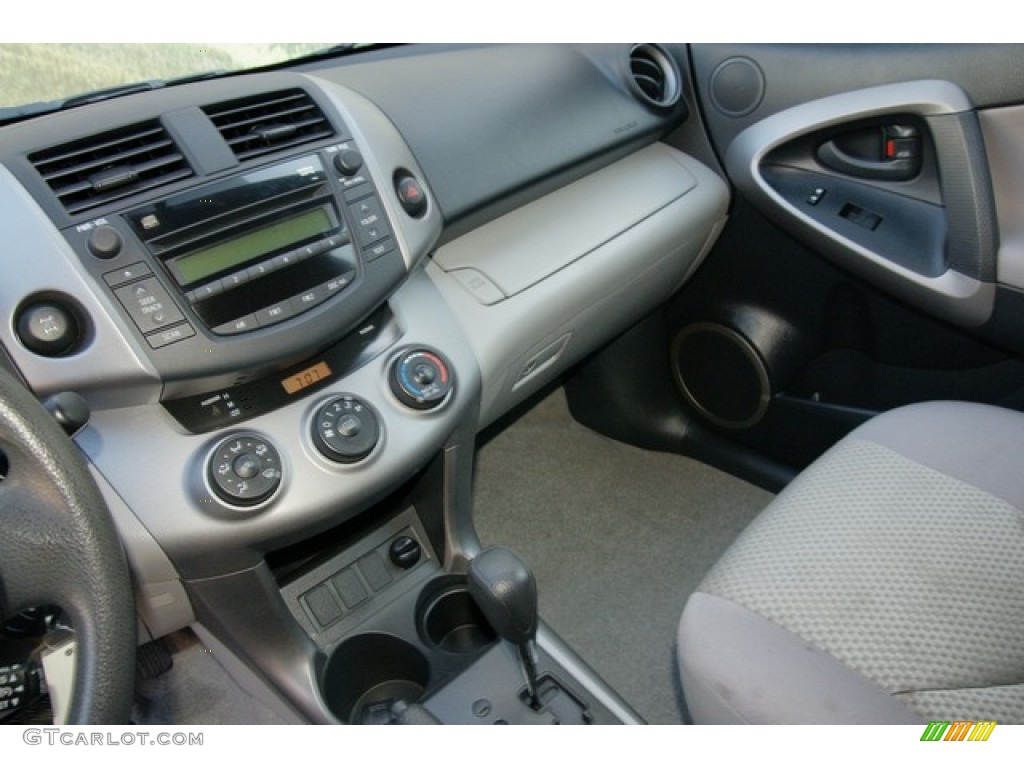2008 RAV4 4WD - Black / Ash photo #7