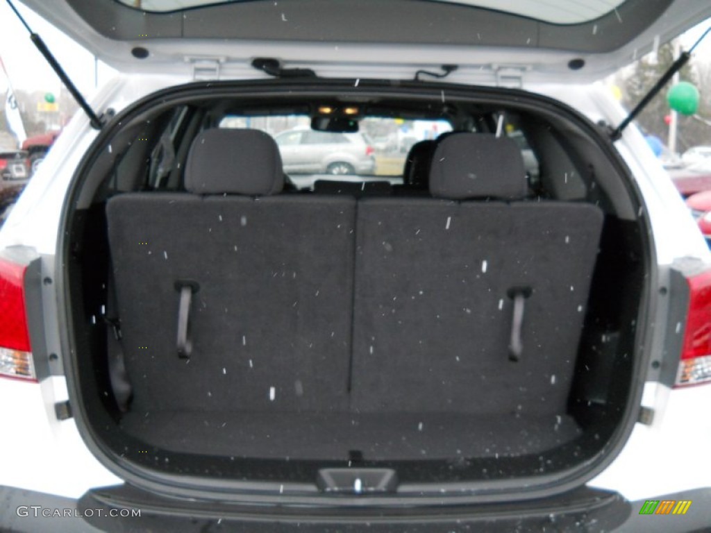 2011 Sorento LX V6 - Snow White Pearl / Gray photo #19