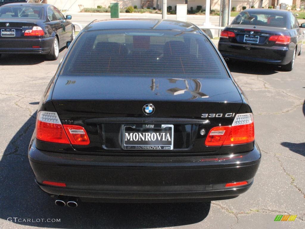 2004 3 Series 330i Coupe - Jet Black / Black photo #9