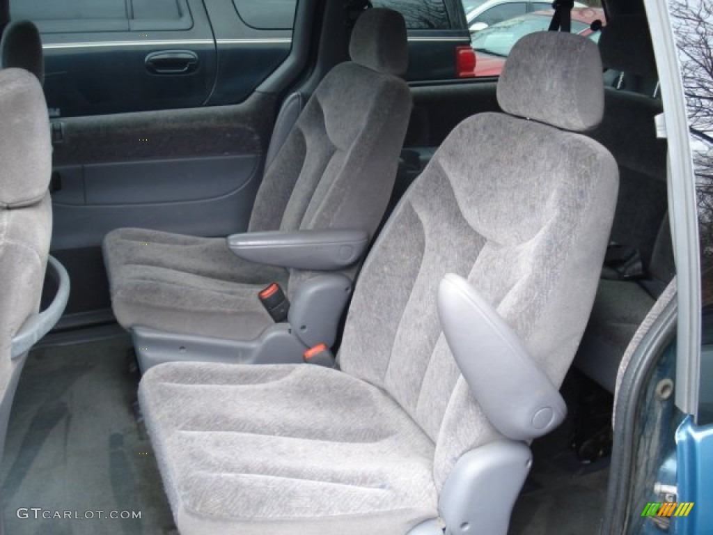 2000 Grand Caravan SE Sport - Aquamarine Metallic / Mist Gray photo #11