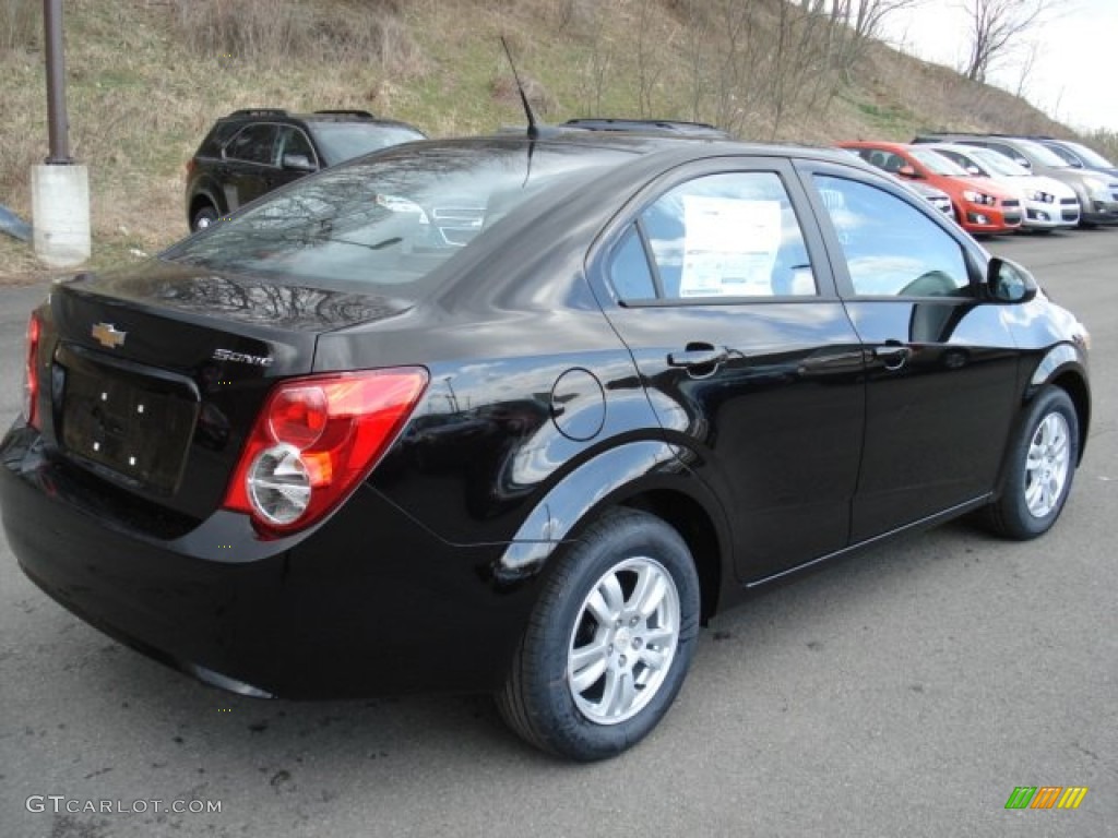 2012 Sonic LS Sedan - Black / Jet Black/Dark Titanium photo #8