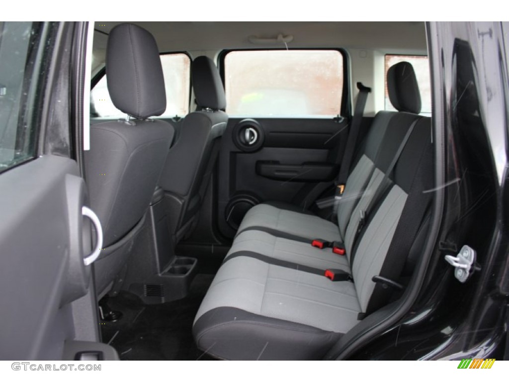 2008 Nitro SXT 4x4 - Brilliant Black Crystal Pearl / Dark Slate Gray/Light Slate Gray photo #9