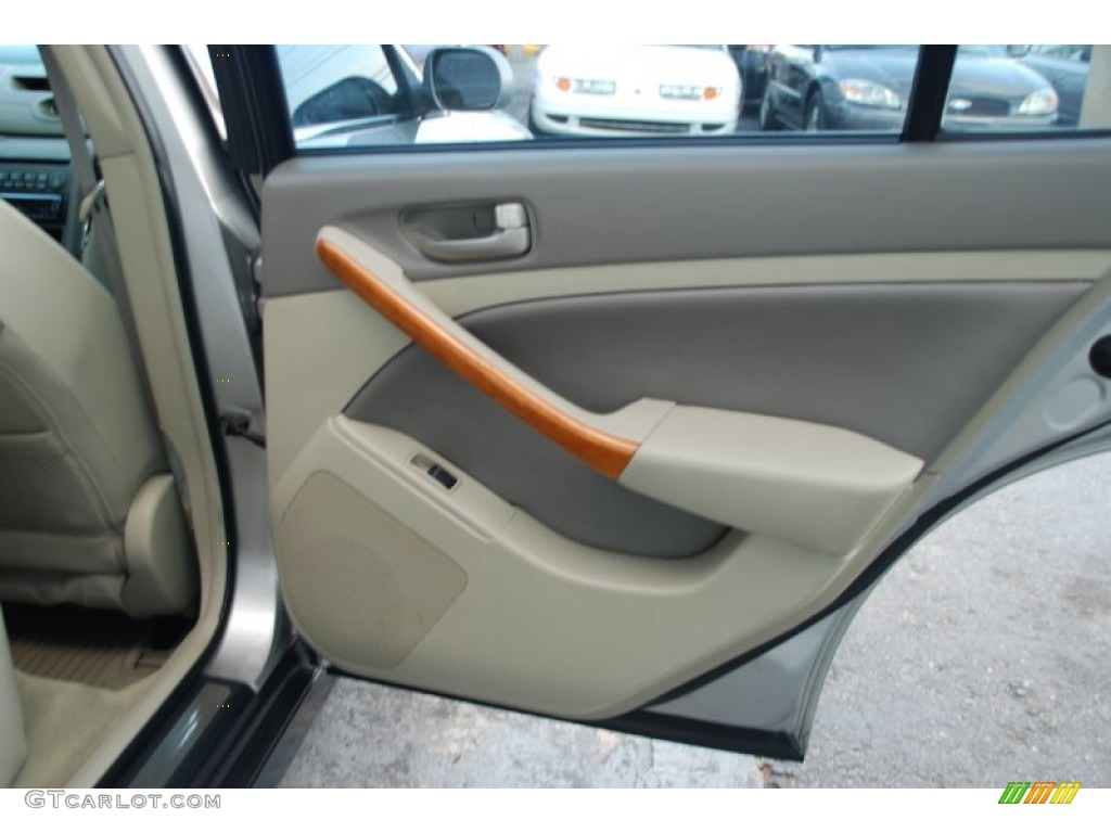 2003 G 35 Sedan - Brilliant Silver Metallic / Willow photo #23