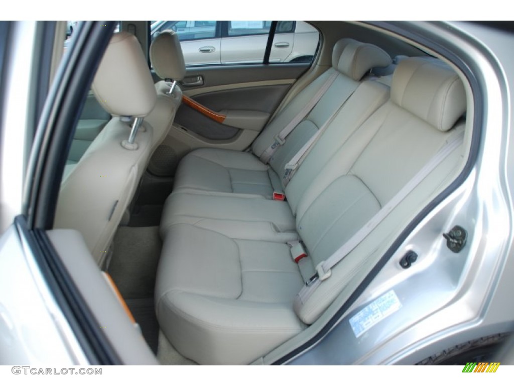 2003 G 35 Sedan - Brilliant Silver Metallic / Willow photo #25