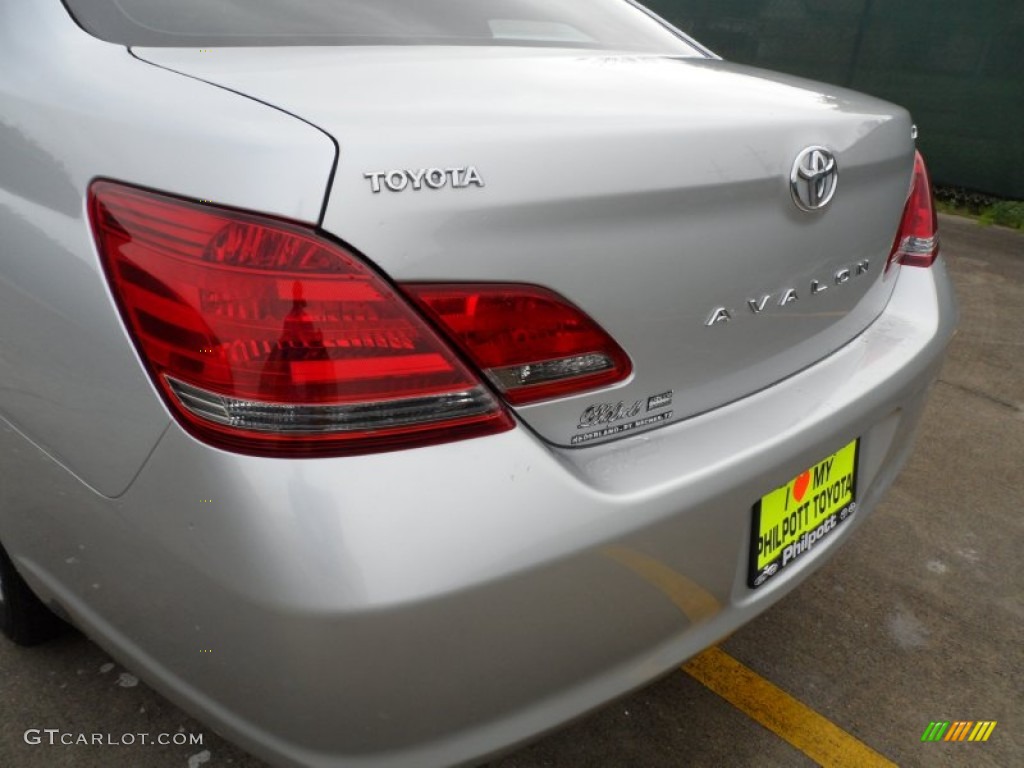 2008 Avalon XLS - Classic Silver Metallic / Ash Gray photo #20