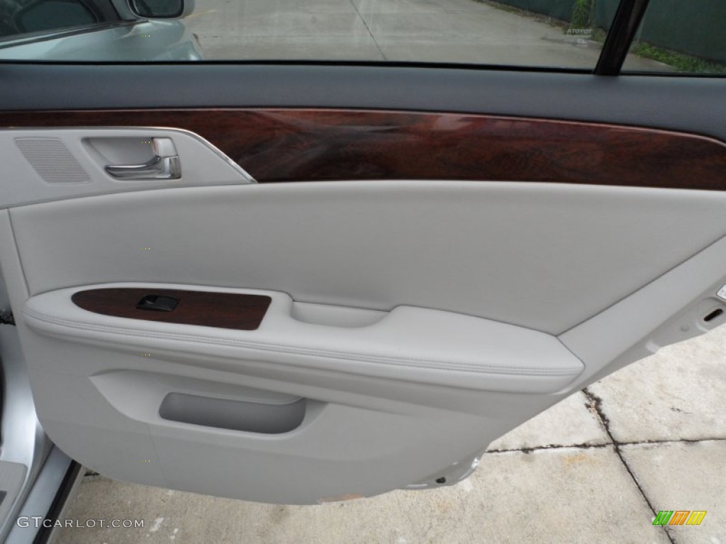 2008 Avalon XLS - Classic Silver Metallic / Ash Gray photo #25