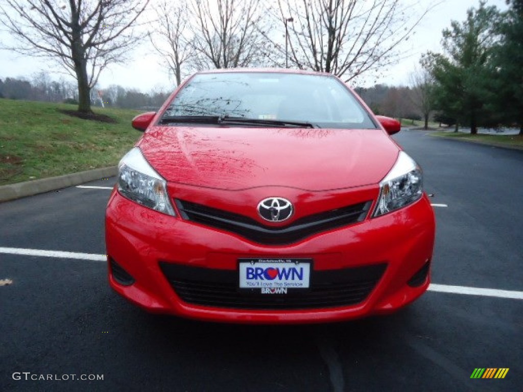 2012 Yaris LE 5 Door - Absolutely Red / Ash Gray photo #2