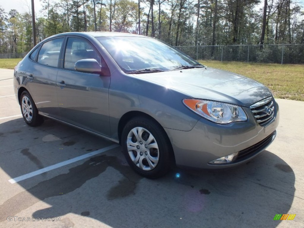 Carbon Gray Mist Hyundai Elantra