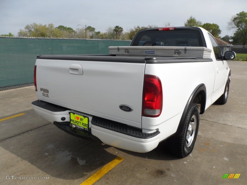 2003 F150 XL Regular Cab - Oxford White / Medium Graphite Grey photo #3