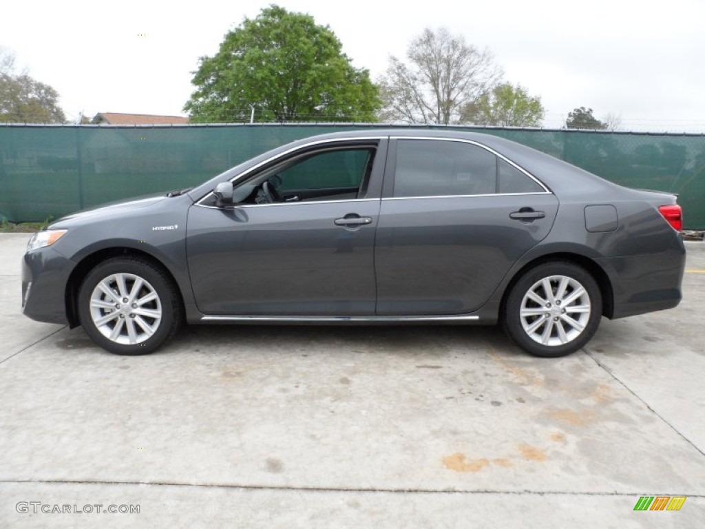 Magnetic Gray Metallic 2012 Toyota Camry Hybrid XLE Exterior Photo #62198147
