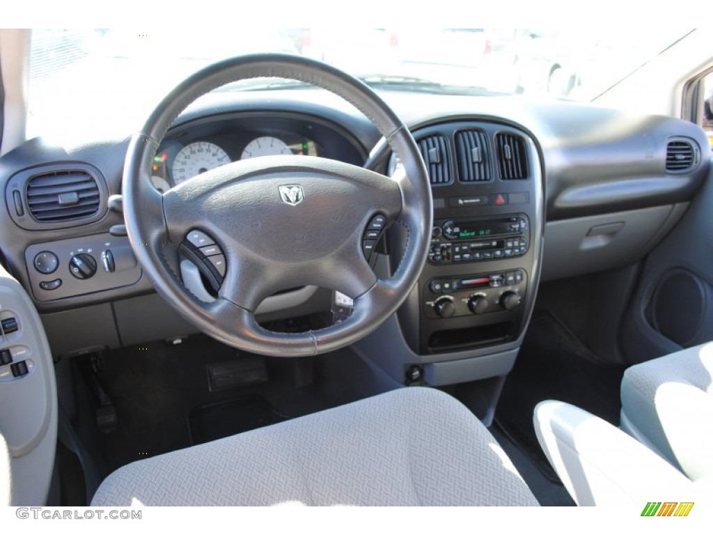 2007 Dodge Grand Caravan SXT Medium Slate Gray Dashboard Photo #62199083