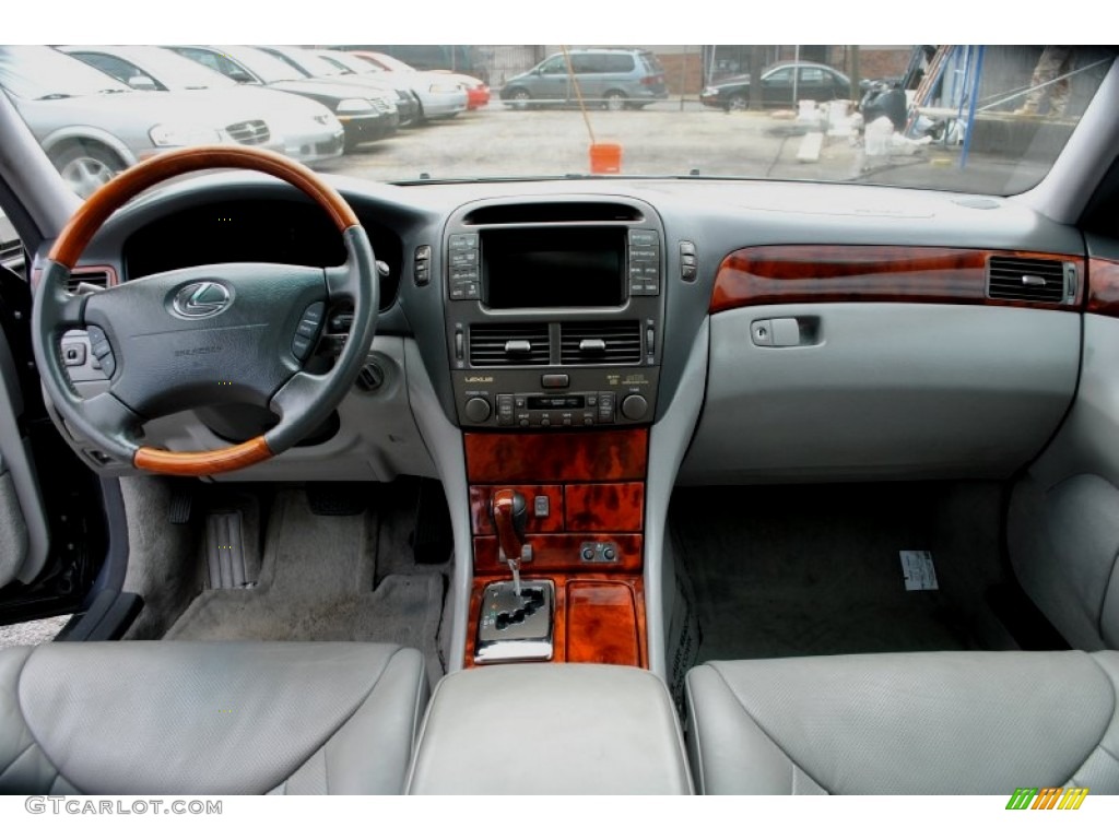 2006 Lexus LS 430 Ash Dashboard Photo #62200949