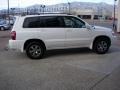 Super White - Highlander V6 4WD Photo No. 11