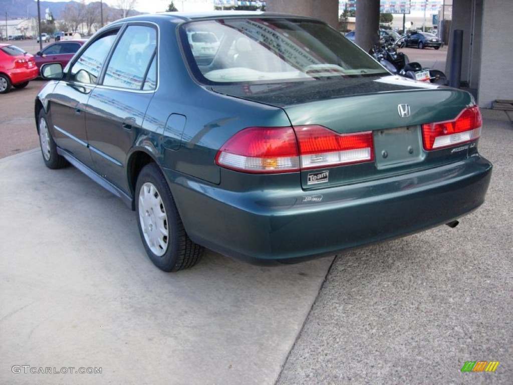 2002 Accord LX Sedan - Noble Green Pearl / Quartz Gray photo #5