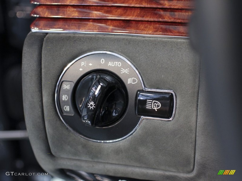 2005 Maybach 57 Standard 57 Model Controls Photo #62204852