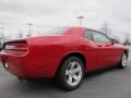 Redline 3 Coat Pearl - Challenger SXT Photo No. 3