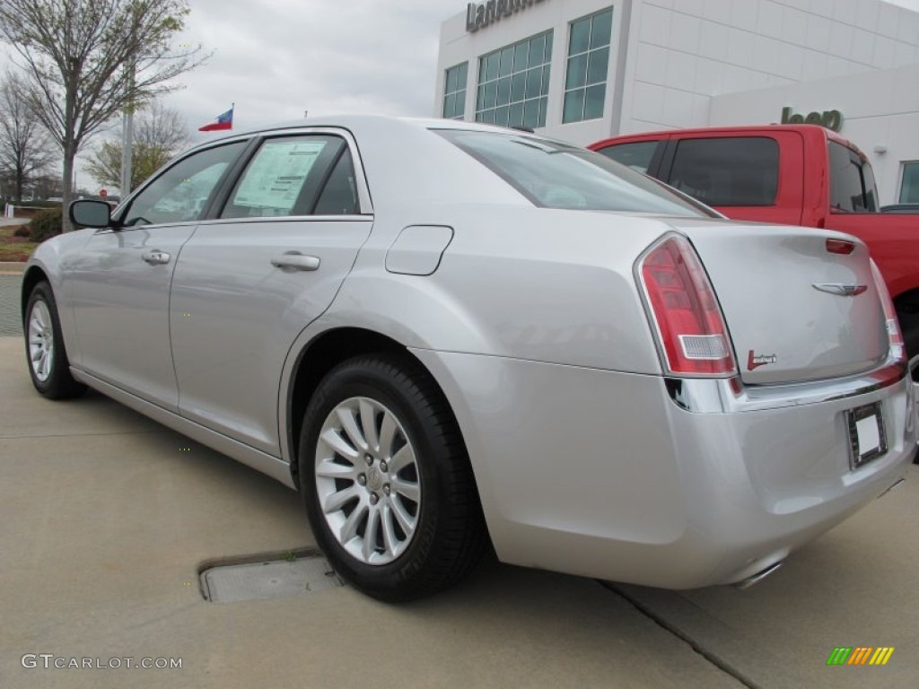 2012 300  - Bright Silver Metallic / Black photo #2