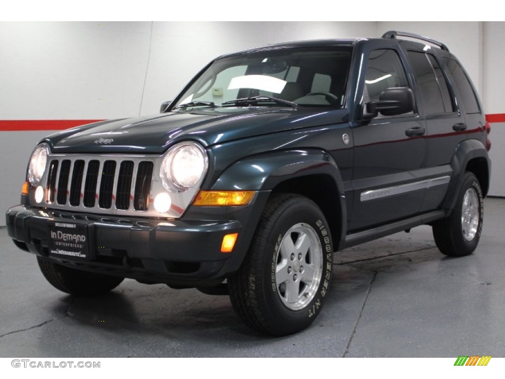 2005 Liberty Limited 4x4 - Deep Beryl Green Pearl / Khaki photo #10