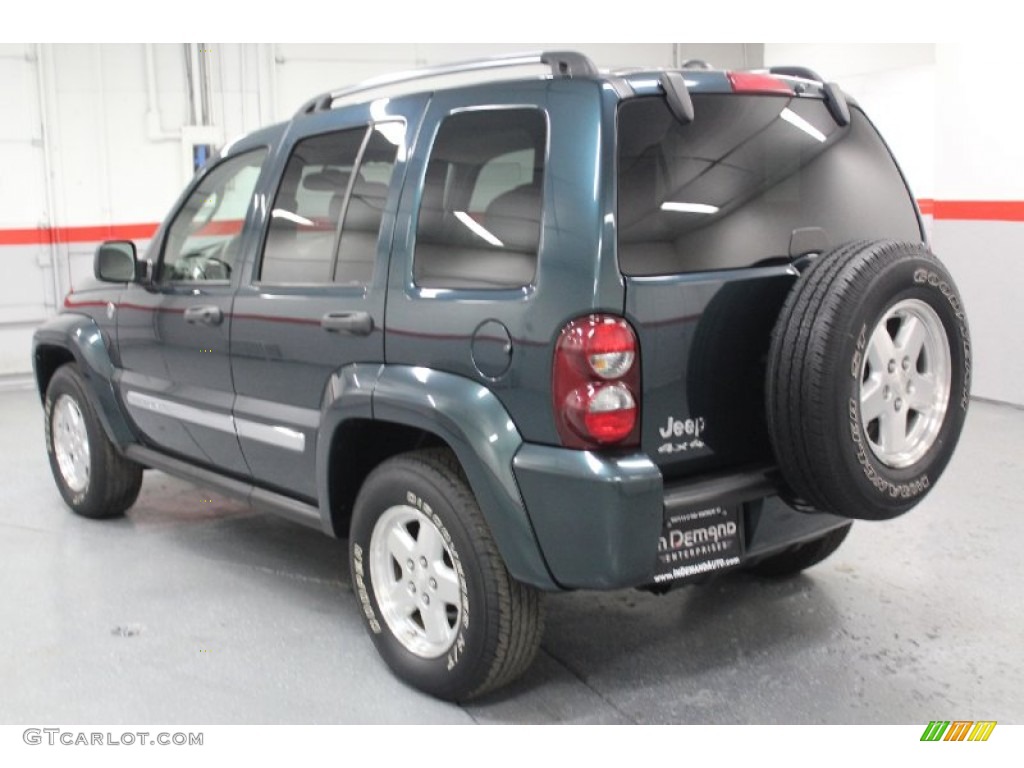 2005 Liberty Limited 4x4 - Deep Beryl Green Pearl / Khaki photo #11