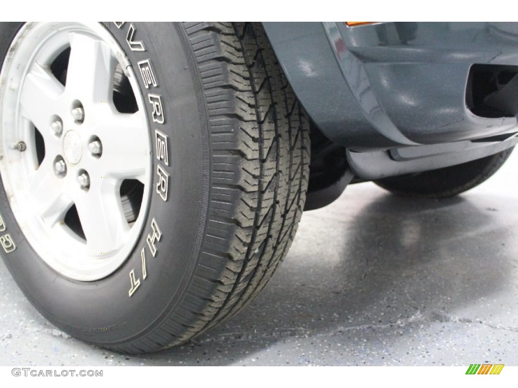 2005 Liberty Limited 4x4 - Deep Beryl Green Pearl / Khaki photo #26