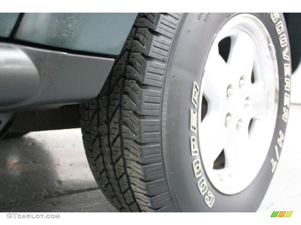 2005 Liberty Limited 4x4 - Deep Beryl Green Pearl / Khaki photo #34