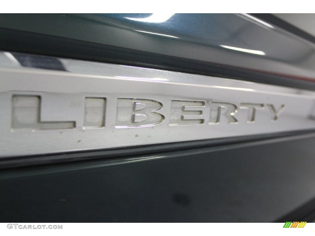 2005 Liberty Limited 4x4 - Deep Beryl Green Pearl / Khaki photo #42