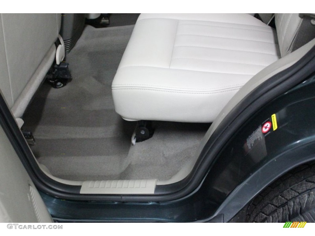 2005 Liberty Limited 4x4 - Deep Beryl Green Pearl / Khaki photo #54