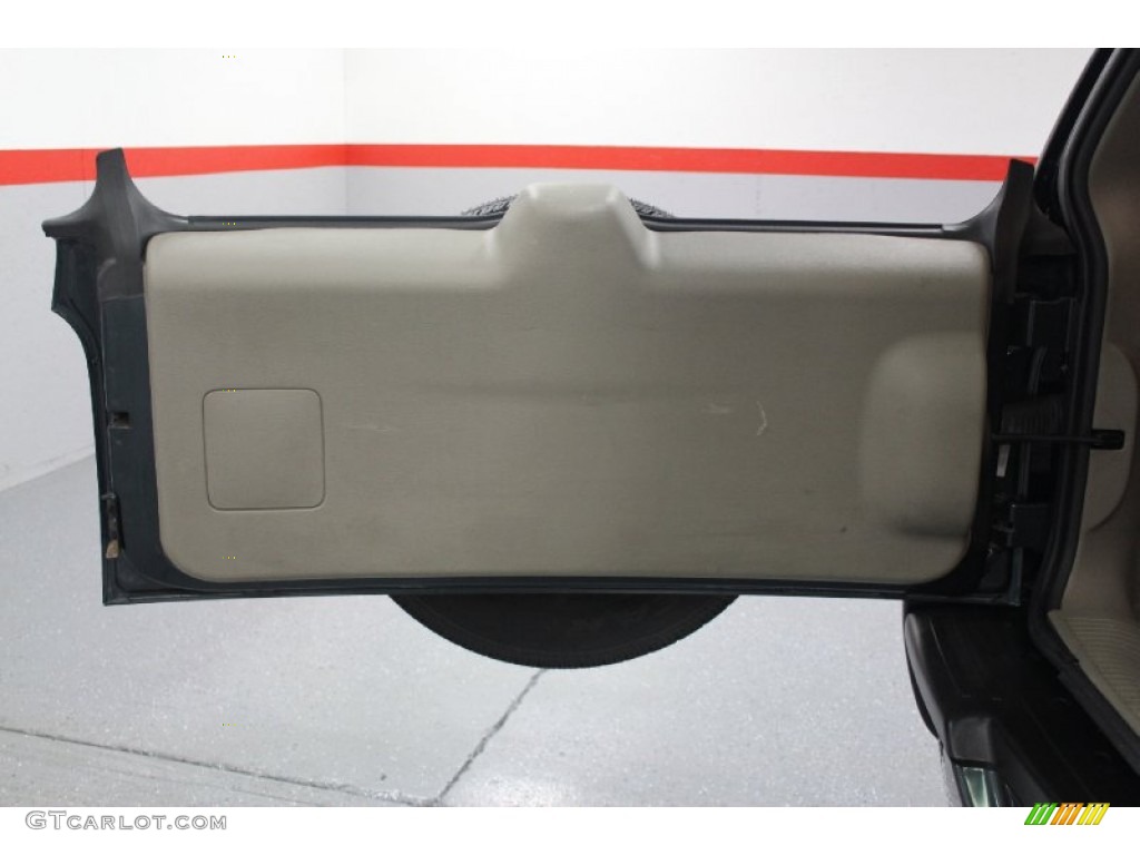 2005 Liberty Limited 4x4 - Deep Beryl Green Pearl / Khaki photo #57