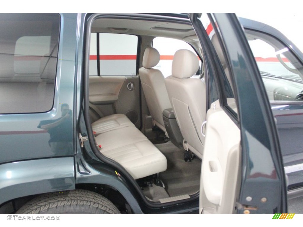 2005 Liberty Limited 4x4 - Deep Beryl Green Pearl / Khaki photo #66