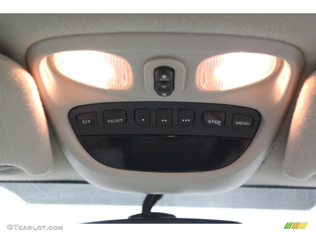 2005 Liberty Limited 4x4 - Deep Beryl Green Pearl / Khaki photo #74