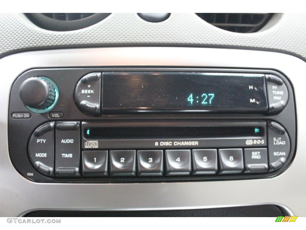 2005 Liberty Limited 4x4 - Deep Beryl Green Pearl / Khaki photo #79