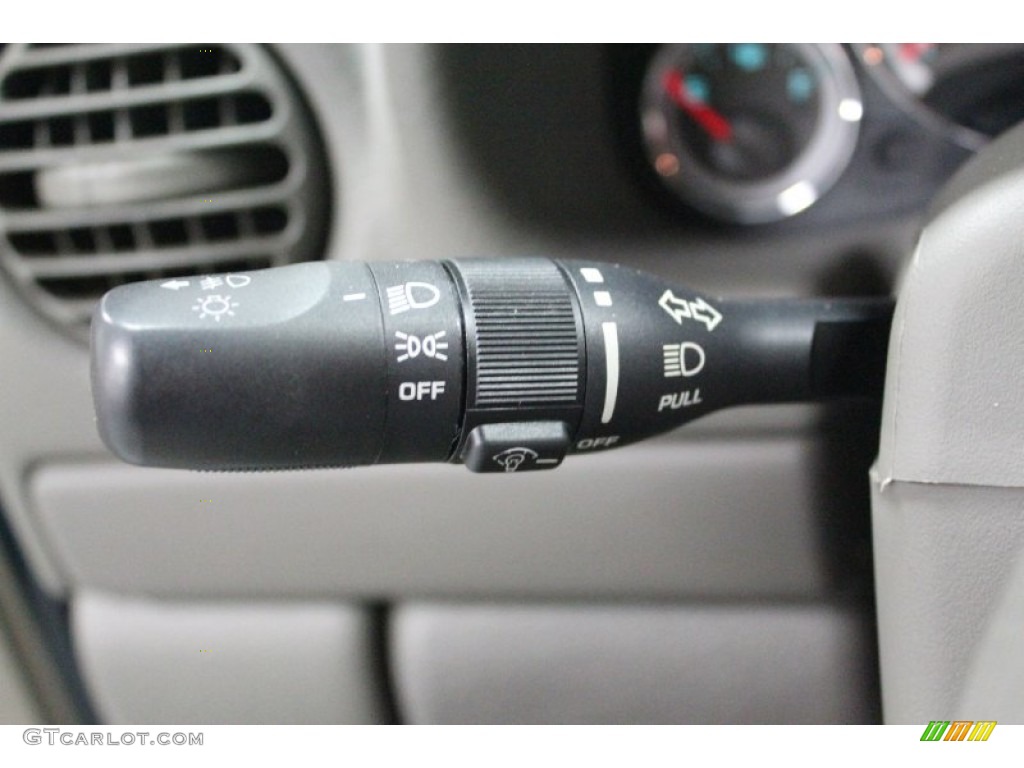 2005 Liberty Limited 4x4 - Deep Beryl Green Pearl / Khaki photo #81