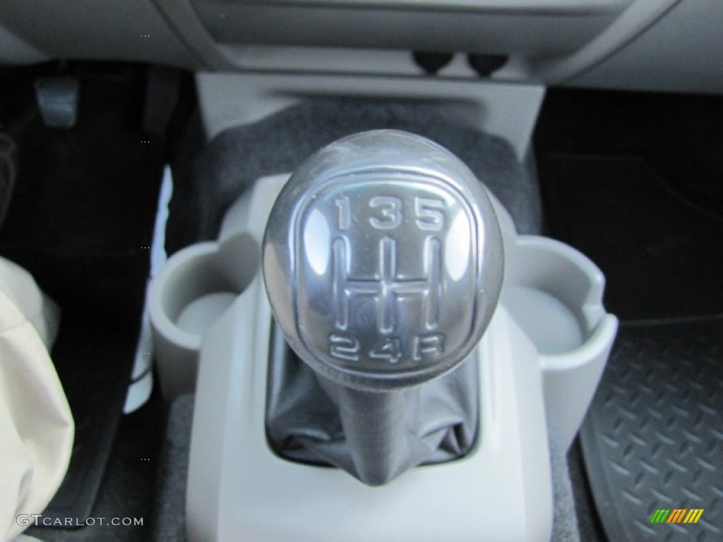 2008 Chevrolet Colorado LS Extended Cab 4x4 Transmission Photos