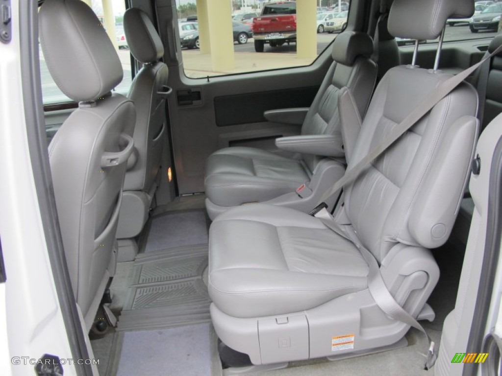 Flint Grey Interior 2006 Ford Freestar SEL Photo #62217112