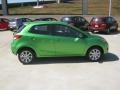 Spirted Green Metallic - MAZDA2 Touring Photo No. 6