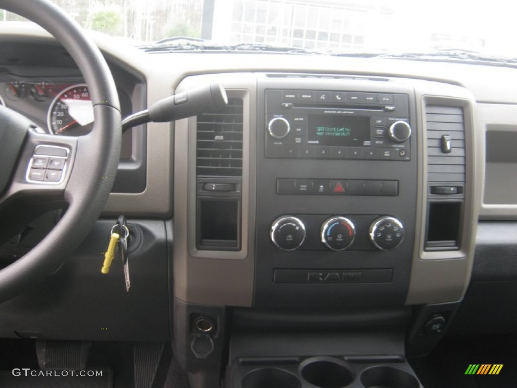 2012 Ram 1500 Express Crew Cab - Mineral Gray Metallic / Dark Slate Gray/Medium Graystone photo #9