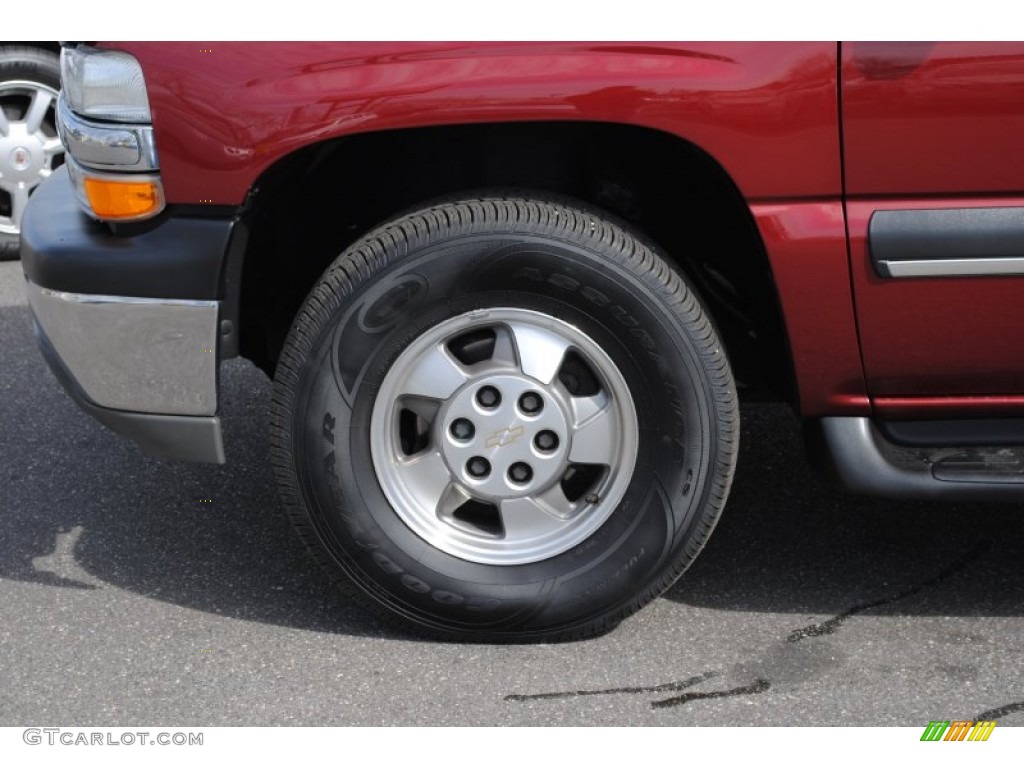 2003 Suburban 1500 LS 4x4 - Redfire Metallic / Gray/Dark Charcoal photo #8