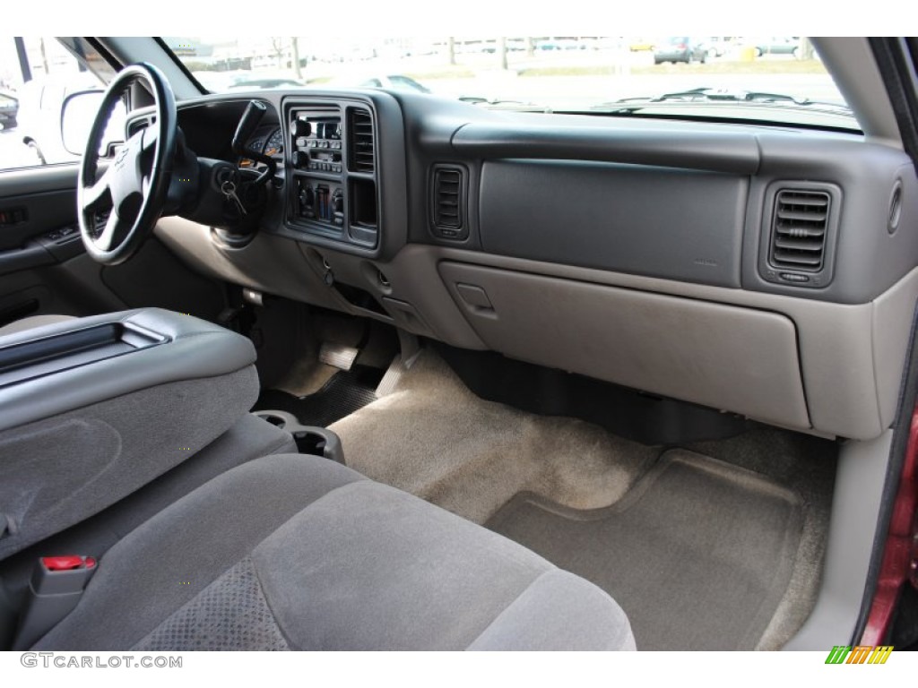 2003 Suburban 1500 LS 4x4 - Redfire Metallic / Gray/Dark Charcoal photo #9