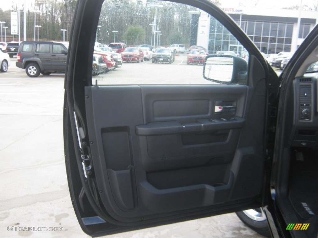 2012 Ram 1500 Express Regular Cab 4x4 - Black / Dark Slate Gray/Medium Graystone photo #14