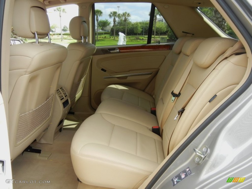 Cashmere Interior 2009 Mercedes-Benz ML 350 4Matic Photo #62224191