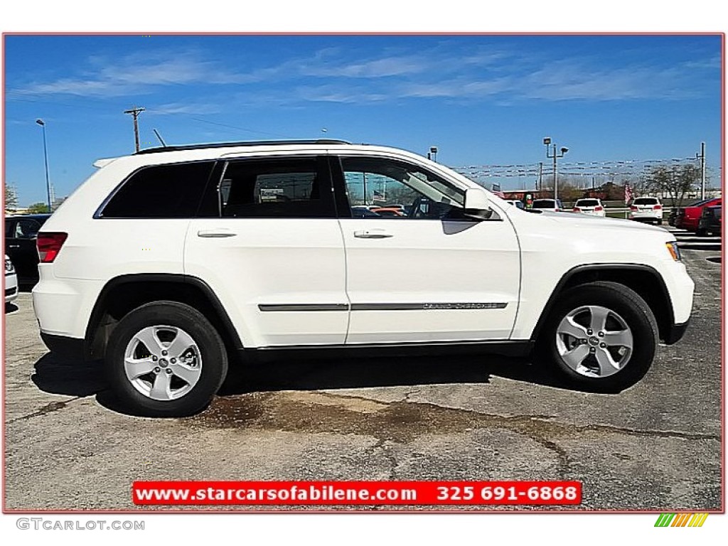 2011 Grand Cherokee Laredo X Package - Stone White / Black photo #8