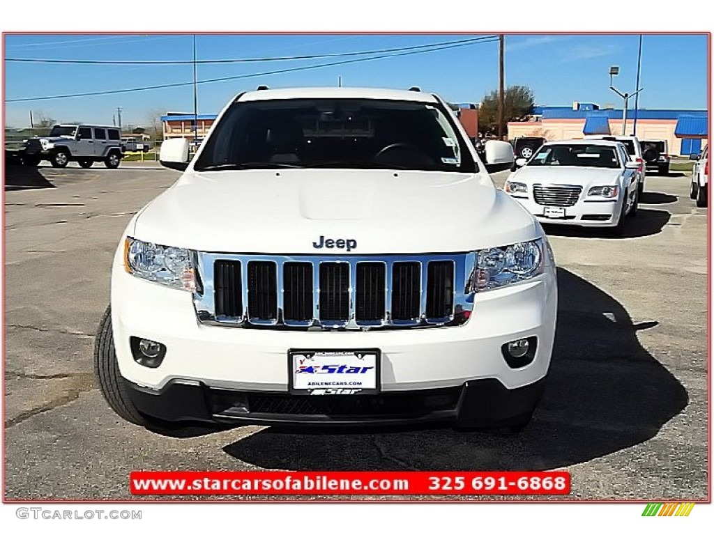 2011 Grand Cherokee Laredo X Package - Stone White / Black photo #11