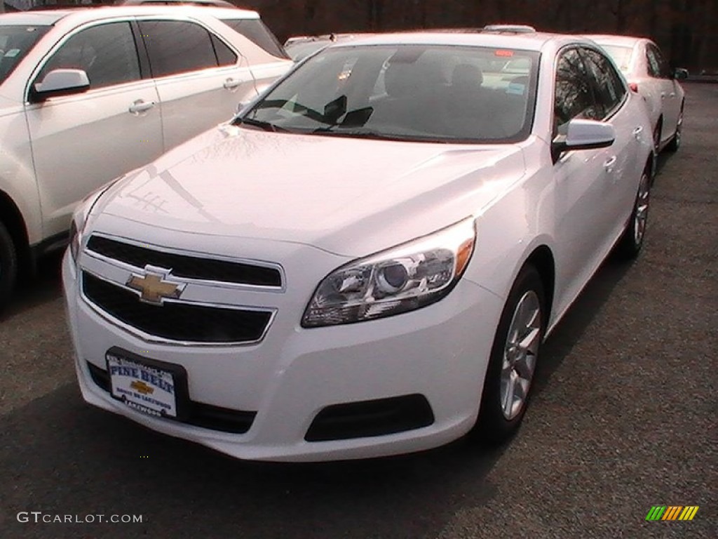 2013 Malibu ECO - Summit White / Cocoa/Light Neutral photo #1